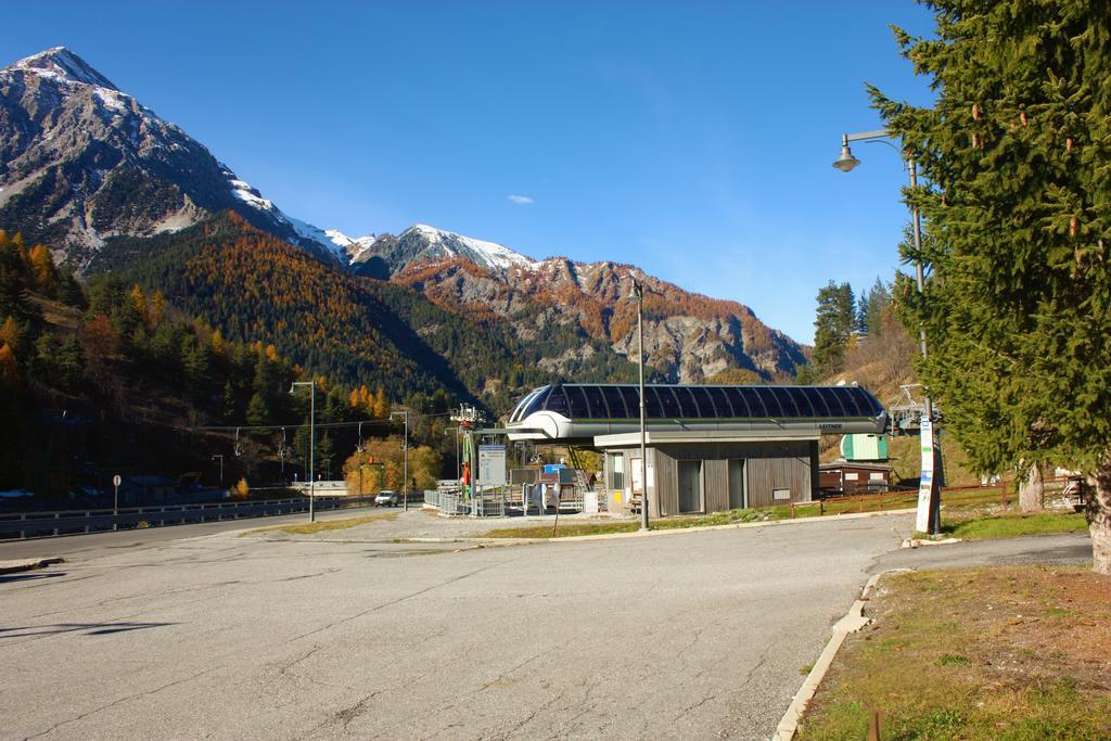 Отель Olympic Mountains Чезана-Торинезе Экстерьер фото